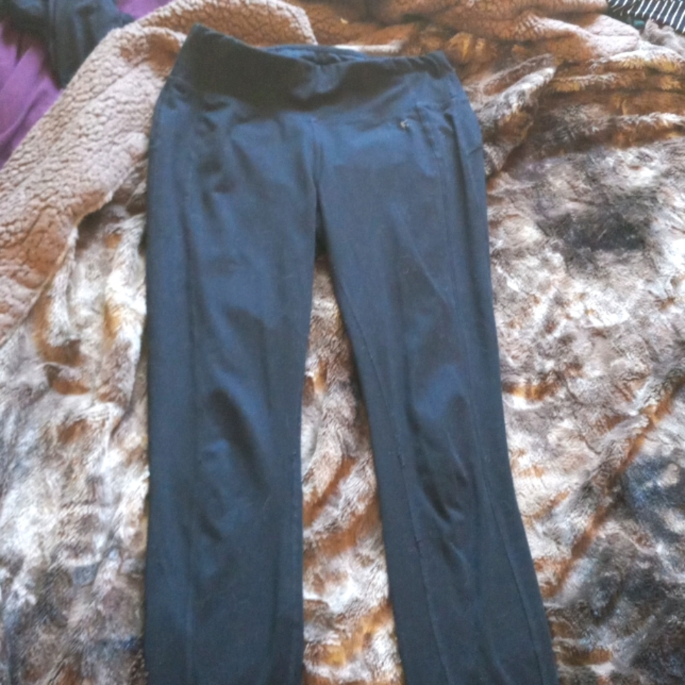 Size Small (4-6) Black Leggings